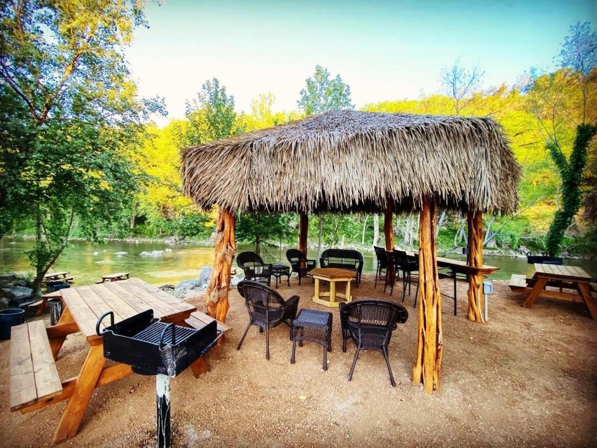 Son'S Guadalupe Glamping Tents - Adorable Riverside Glamping Tents Perfect A Family Getaway! Ню Браунфелс Екстериор снимка